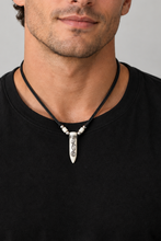Load image into Gallery viewer, Bone Pendant Necklace