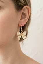 Load image into Gallery viewer, Bow Earrings