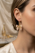 Load image into Gallery viewer, Bow Earrings